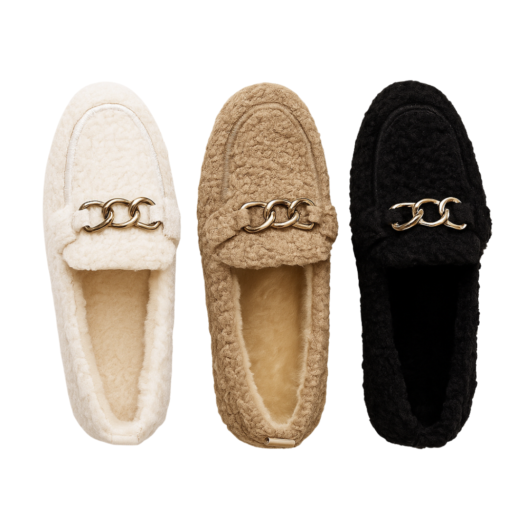 AMARA™ | Luxe Lamswollen Mocassins